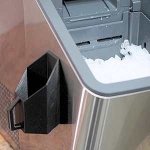 Magnetic Ice Scoop for GE Opal Ice Maker, Nugget Ice Scoop, Kitchen Gadget, Compact Ice Scoop, 3D Printed, Fits Nugget Ice Machines, Gift