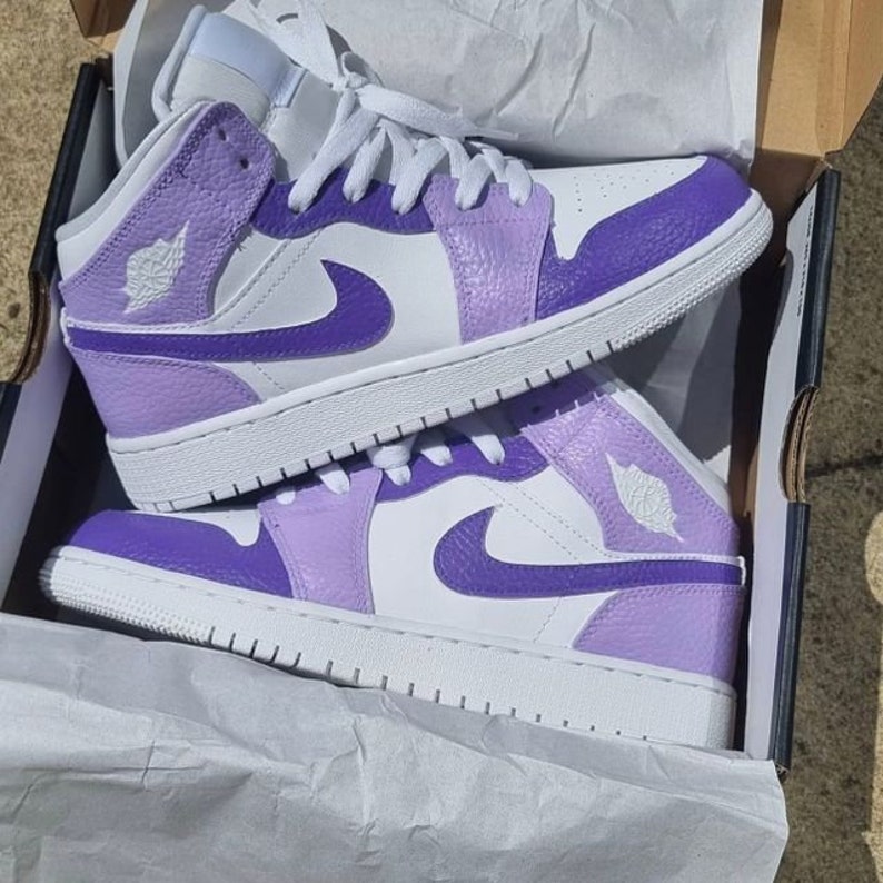 Medios personalizados Violeta y Lila Air Jordan 1 | Etsy México