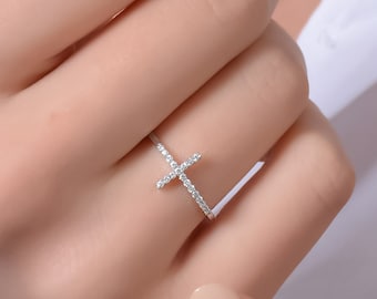 14K Solid Gold Crucifix Ring, Crucifix Jesus Christ Ring, Cross Ring, Diamond Cross Ring, Minimalist Ring, Christmas Gifts, Black Friday