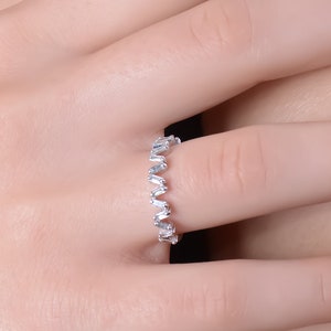 Baguette Diamond Solid Gold Ring, 14K Gold Stackable Baguette Diamond Women&#39;s Wedding Ring, Eternity Diamond Ring