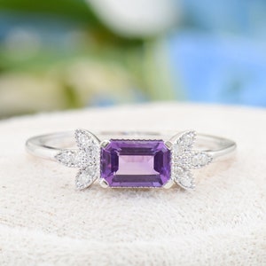 Solid Gold Handmade Diamond and Amethyst Wedding Ring, Amethyst Engagement Ring, Anniversary Ring Gift for Women, Emerald Cut Puple Amethsty