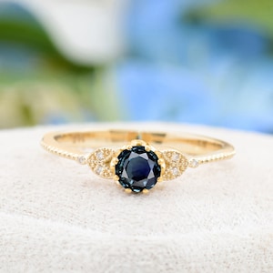 Vintage Montana Sapphire Engagement Ring, Round Shape Blue Green Sapphire Ring, Certificated Teal Sapphire Dainty Ring, Black Friday Sale