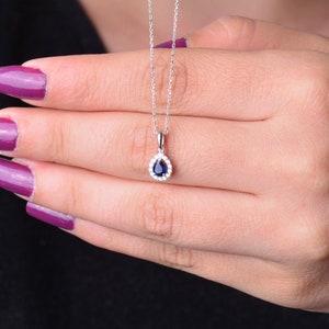 Necklaces For Women / Gift For Women / Statement Necklace / 14K Gold Necklace / Solitaire Necklace