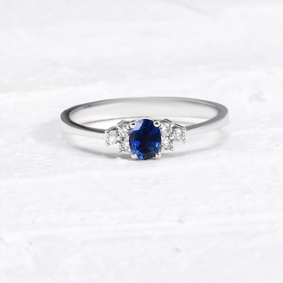 Naturlicher Blauer Saphir Ring Einzigartige Saphir Ring Verlobungsring Zierliche Blauer Saphir Ring Etsy