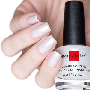 Pärlfärgat nagellack 0154: Skimrande vegansk manikyr, len och glansig finish