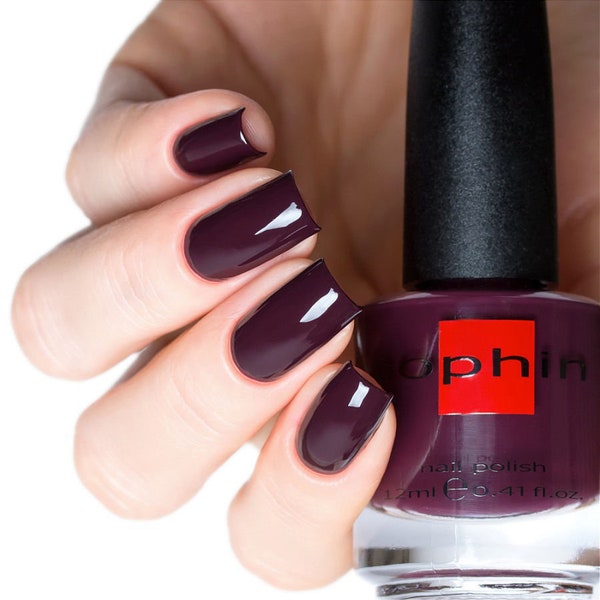 Dark cherry-plum nail polish gel effect. Sophin 0063. Deep creamy manicure. vegan cosmetics. trendy nails. Ultra shine finish.