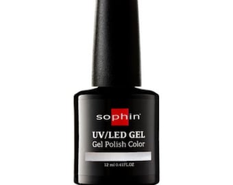 Translucent gel polish with a lot of blue shimmer. Sophin 0769 BLUE EFFECT. Spectacular glitter top coat, stunning french manicure.