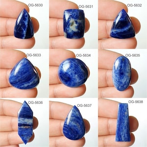 Pierres précieuses de sodalite naturelle Cabochons de sodalite de qualité supérieure Cabine polie lisse Cristal de sodalite fabriqué à la main pour faire de l'artisanat DIY image 7