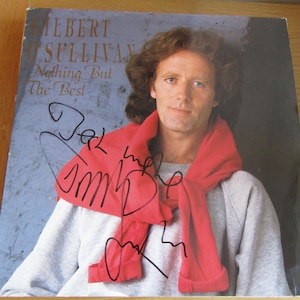 Gilbert O'Sullivan (brittisk singer-songwriter) SIGNERAD Nothing But The Best Vinylalbum + Great Proveniens