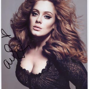 Adele (cantante británica) Foto FIRMADA de 8" x 10" + Certificado de autenticación 100 % genuino