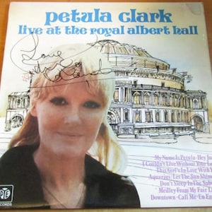 Vinyle LP signé Petula Clark au Royaume-Uni + certificat d'authentification