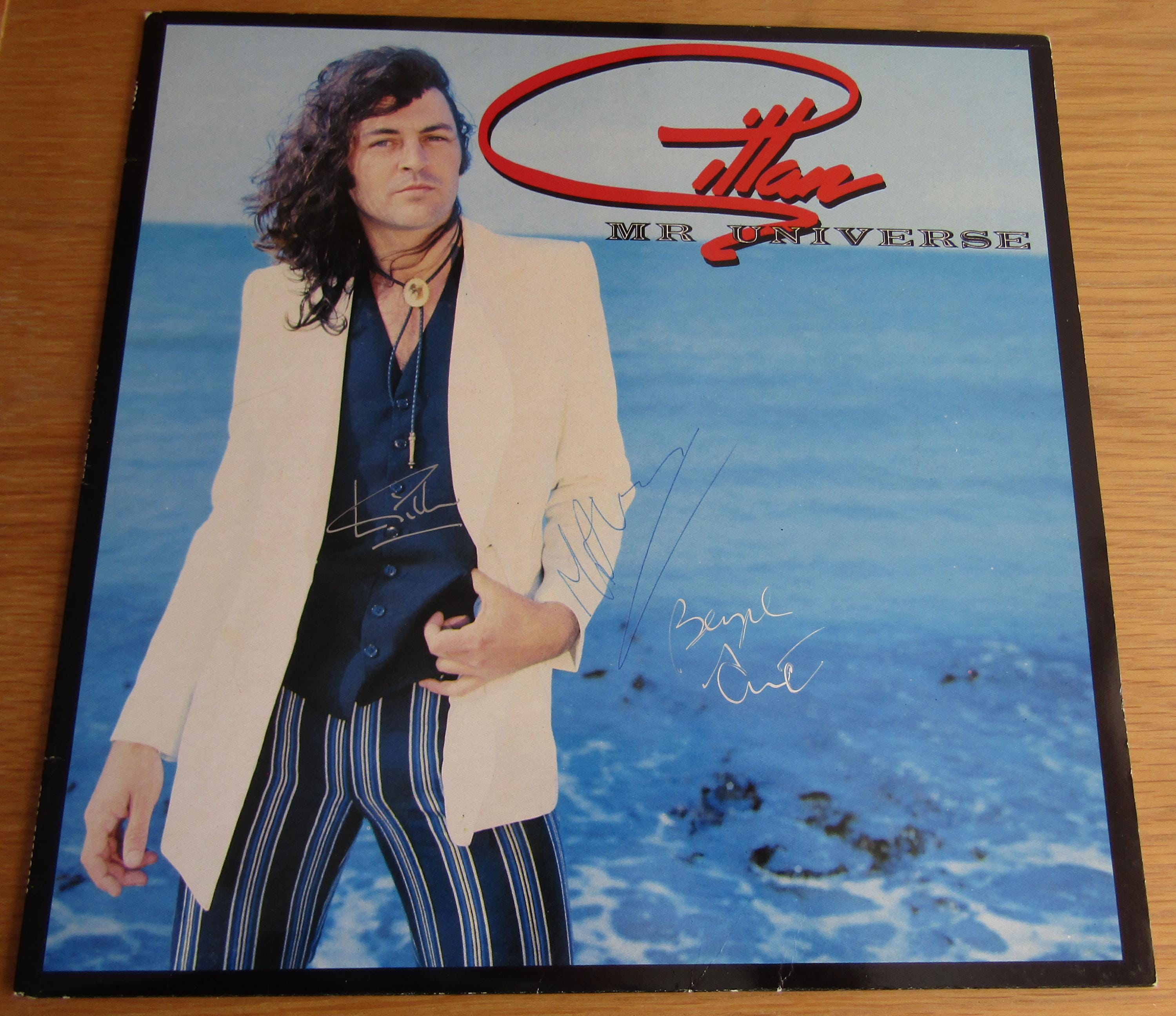 IAN GILLAN イアンギラン 直筆サイン　某楽器店から貰ってきました Ian gillan - Etsy 日本