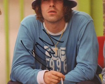 Liam Gallagher Oasis SIGNED 8