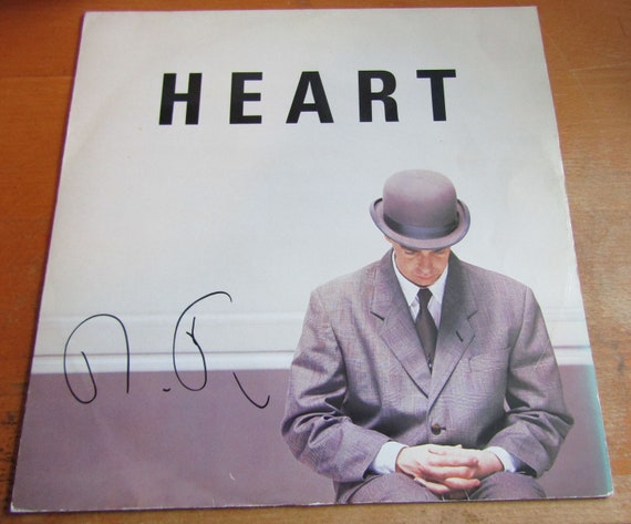 PET SHOP BOYS Electric 直筆サイン入り ブックレット Amazon.com: Electric: CDs & Vinyl