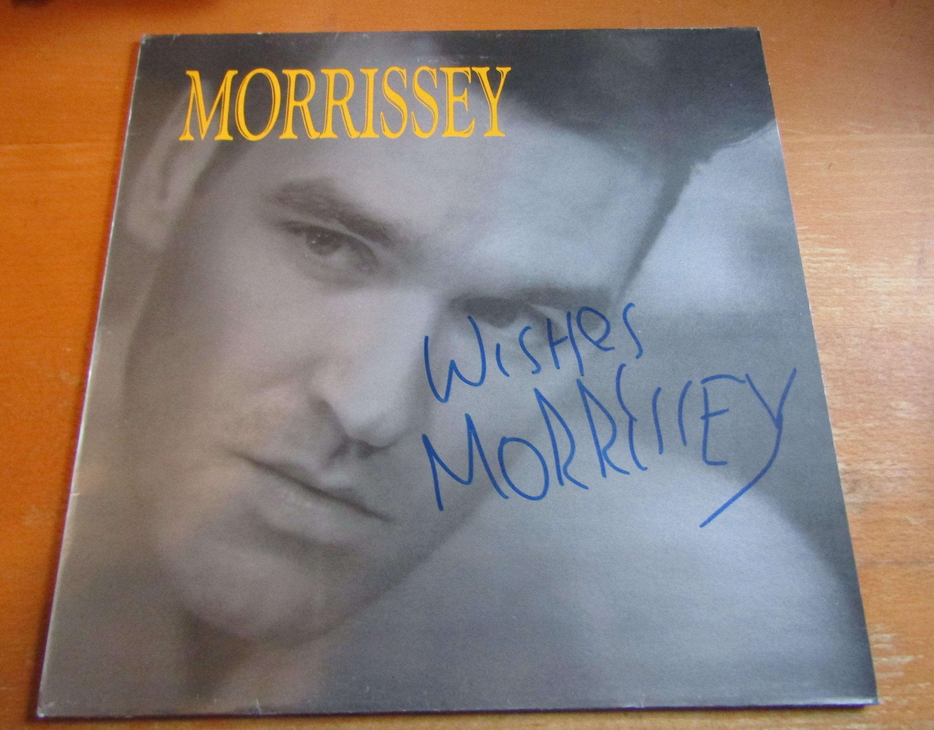 モリッシー　Morrissey サイン入り写真と証明書 MORRISSEY SIGNED VINYL! Authenticated Signature! Morrissey