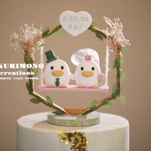 duck wedding cake topper,handmade ducks couple cake topper,custom wedding cake topper,birthday cake topper,bride and groom cake topper