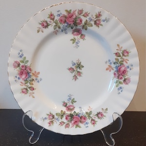 Royal Albert, &#39;Moss Rose&#39;, beautiful breakfast or lunch plates, England, 1960s - 1970s