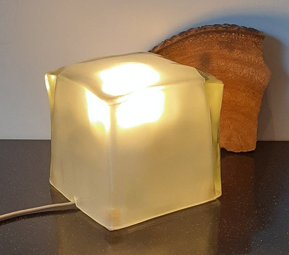 Cube Lamp | escapeauthority.com