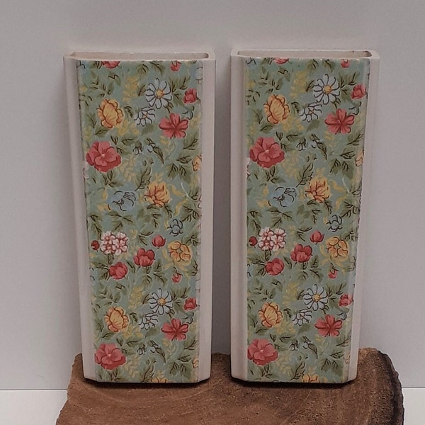 Vintage radiator tray, humidifier, used to improve humidity, image of happy summer flowers, without hanging hook, 70s