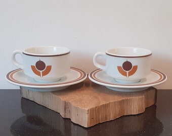 Mosa-Maastricht, Holland, set of two retro cups and saucers, retro flower decor with the colors brown and caramel, mid century, 60&#39;s, 70&#39;s