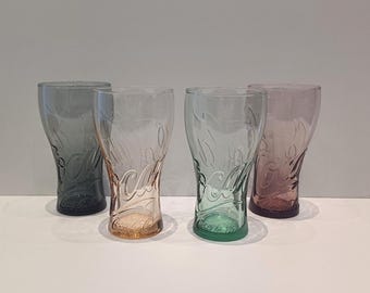 Coca-Cola, ett glas, set om två eller tre glas; präglat med varumärket två gånger, samlarobjekt