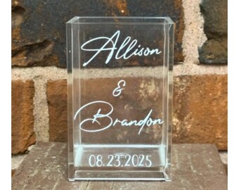 Personalized Wedding Guestbook Pen Holder - Custom Couple Names Wedding Date - Mr & Mrs Keepsake - Acrylic Wedding Decor