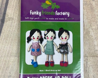 デイジードレスアップ人形おもちゃパターンby Funky Friends Factory - パターンブックレット - 布製人形縫製パターン
