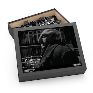 Count Orlok. Nosferatu 1922 Collectible Puzzles - Dracula&#39;s Legacy Series (500-Piece)