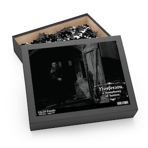 Count Orlok Waiting at the Castle Entrance Puzzle Nosferatu 1922 Collectible 500-Piece Dracula&#39;s Legacy Series Gothic Horror Puzzle