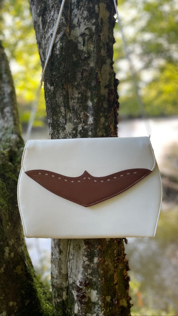 Vintage 80s Western White Leather crossbody purse