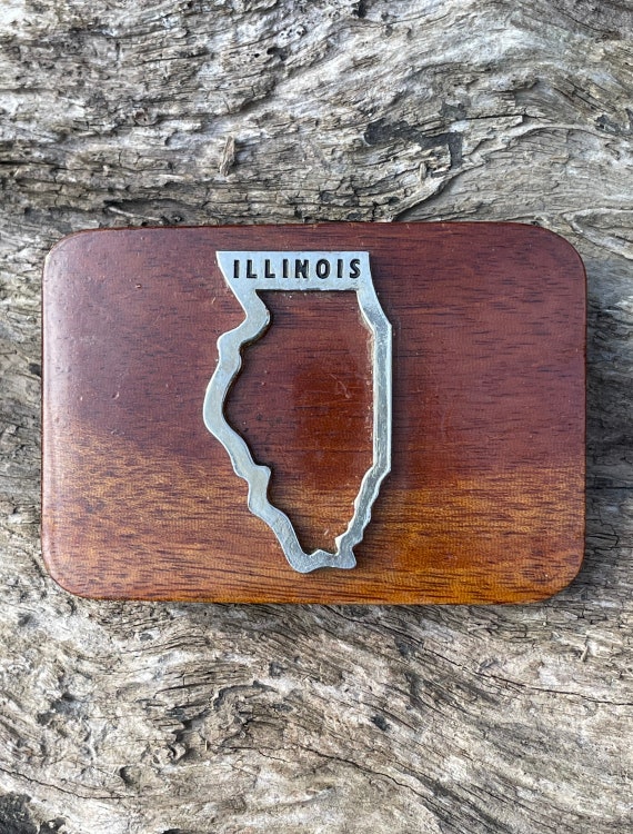 Vintage Wood Illinois belt buckle - image 1