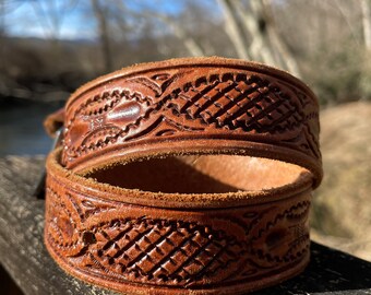 Vintage Wide Tooled Leather Mexican Belt With Woven  display picture 2