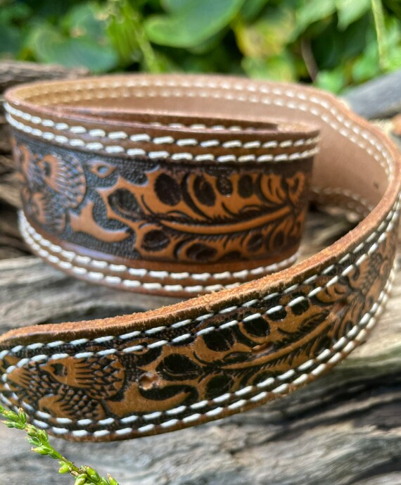 Vintage Tooled leather belt - image 5