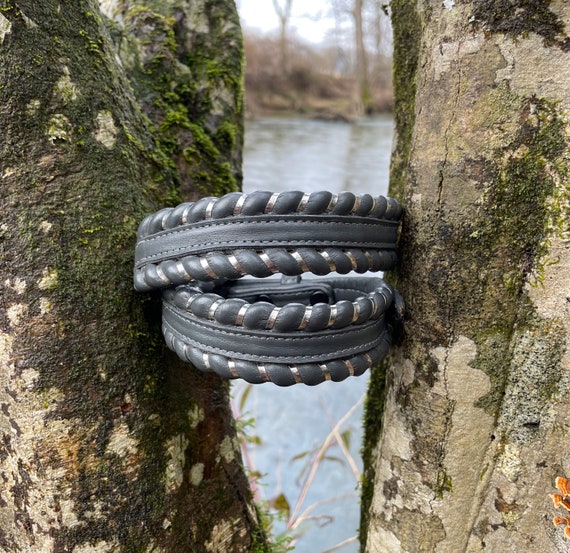 Vintage Justin Grey and Silver leather belt - image 1