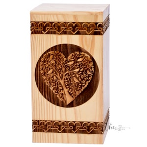 Wooden Beautiful Urn box Heart box For your Loving One Memories Urn For Pets Ashes Large human Ashes urn box For Cremation Funeral box