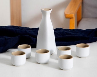 Japanese Style Ceramic Sake Set, White Ceramic Carafe with Cups, 250 ML Sake Set with 6 Cups, Sake Bottle Cup Set, Housewarming Gift Ideas