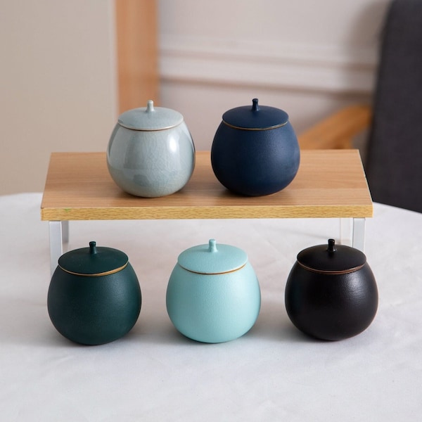 Japanese Style Ceramic Multipurpose Canisters Stoneware Ceramic Jars with Lid Pottery Storage Containers Kitchen Storage Sealed Cans