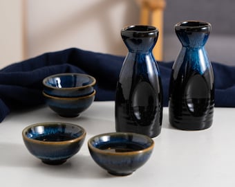 Japanese Style Ceramic Sake Set, Sake Carafe with Cups, Handmade Sake with Cups, Blue Ceramic Sake Bottle Cup Set, 130 ML Sake 40 ML Cup Set