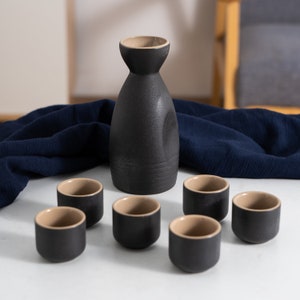 Japanese Style Sake Set, Ceramic Sake Set with Cups, Handmade Sake Bottle with Cups, Ceramic Bottle and Cups, Ceramic 250 ML Sake Carafe