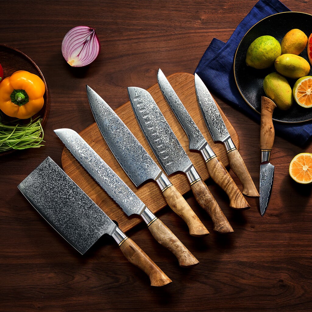 Set Di 5 Coltelli Da Chef In Acciaio Damasco Forgiato A Mano – Manici In Legno Colorato E Custodia In Pelle Arrotolabile, Perfetti Per Cucinare E Grigliare
