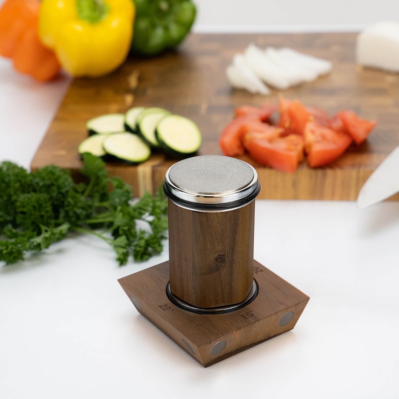 Senken Knives Rolling Knife Sharpener - Thumbnail 5