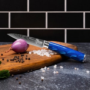 Beautiful 3.5" Paring Knife with Blue Resin Handle and Damascus Engraved Pattern - Fruit Peeling Knife - Kitchen Gift for Mom