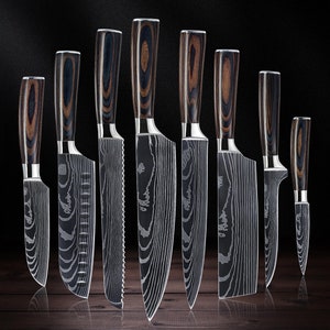 Complete 8-Piece Kitchen Knife Set with Damascus Pattern - Japanese Chef Knife Set with Smooth Wooden Handles - Ultra Sharp for Fast Cutting