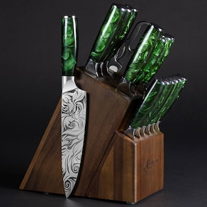 16-Piece Japanese Knife Block Set, Natural Acacia Wood - Beautifully Engraved Chef Knife Set, Steak Knives, Kitchen Shears - Green Resin