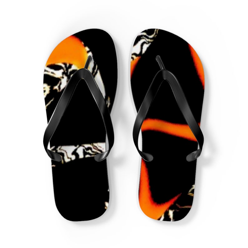 AESTHETIC FLIP FLOPS, Beach Footwear, Summer Flip Flops, All Day Footwear, Artisan Handcrafted Eva Sole Flip Flops,Black Pvc Straps Footwear image 2