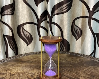 Gepersonaliseerde messing zandloper op maat gegraveerde houten zandloper vintage bureaudecor cadeau