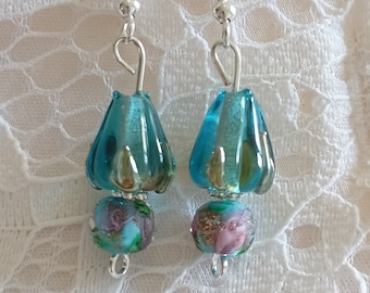 Pendientes de flores azules