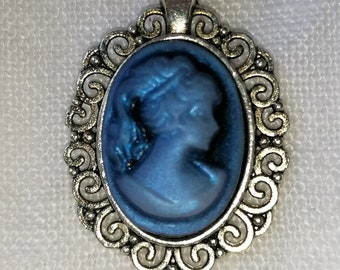 Silver blue cameo pendant