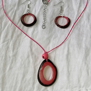 Light pink tagua nut set