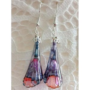 Boucles d'oreilles fleurs bleu violet